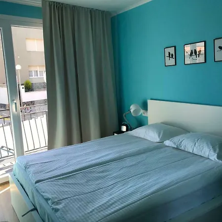 La Vela Blanca Apartment Roses Exterior photo
